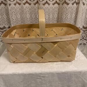 Vintage Orchard Foraging Basket Berries Apples Woven Handle Peck Cottagecore